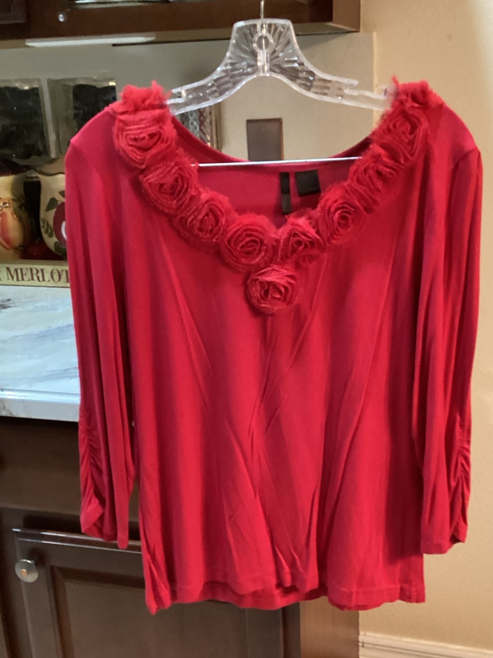 Nue Options Red Floral Rosette 3/4 Sleeve Tunic